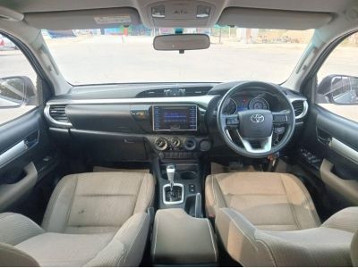 TOYOTA HILUX REVO DOUBLE CAB 2.4 E PRERUNNER AUTO  เกียร์ออโต้  ปี 60/2017 รูปที่ 8